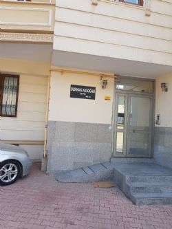 Burhan Aksogan Apartmani Giris